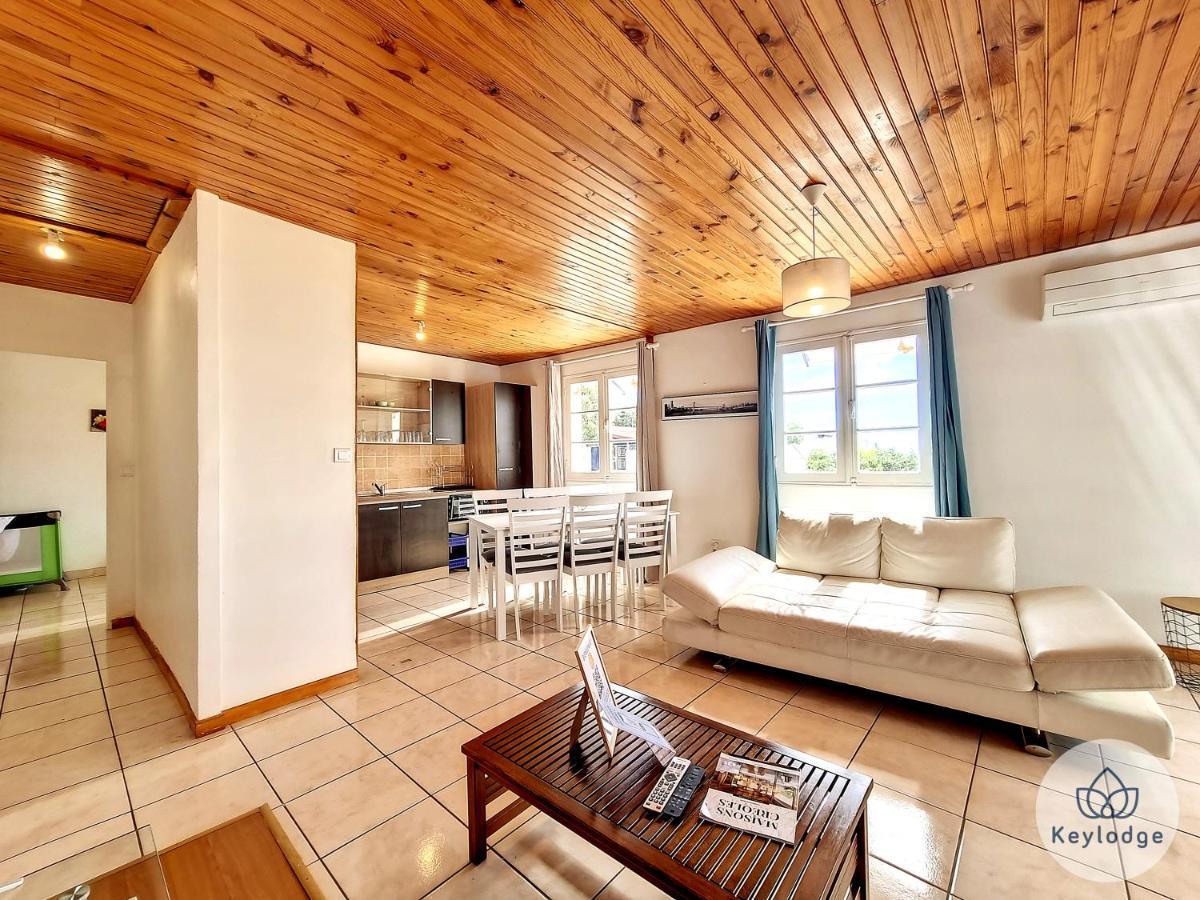 Paul Et Aliette - T3 Classe 3 Etoiles - 70M2 - Saint-Denis Exteriör bild